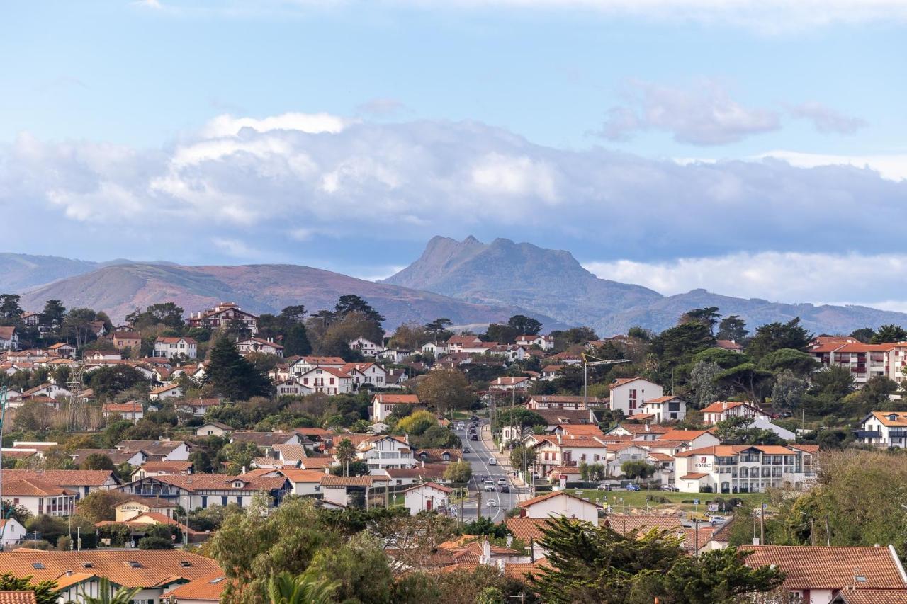 Larrun - Vue Sur La Montagne Proche De La Plage ビダール エクステリア 写真